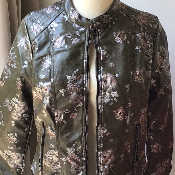 Vegan leather jacket size M green color - Picture 2 of 8